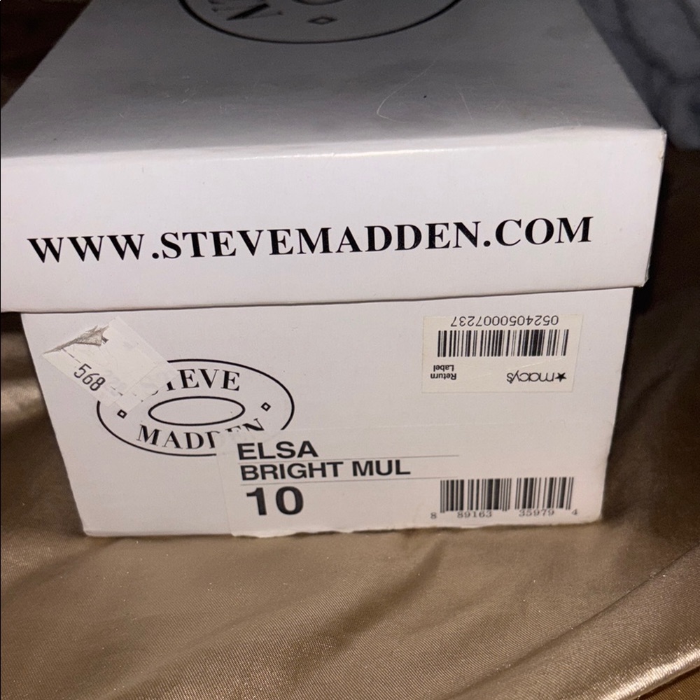 Steve Madden Pink Flats with Snake Print - Picture 4 of 4